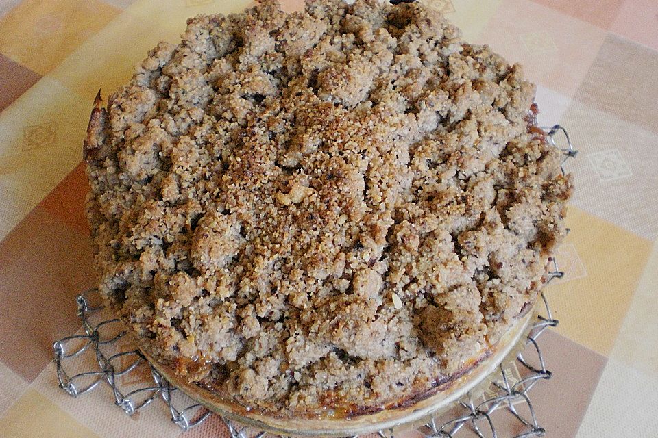 Cinnamon Crumble Apple Pie