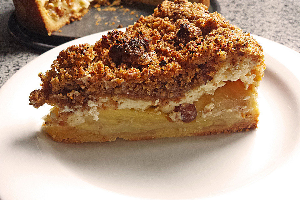 Cinnamon Crumble Apple Pie