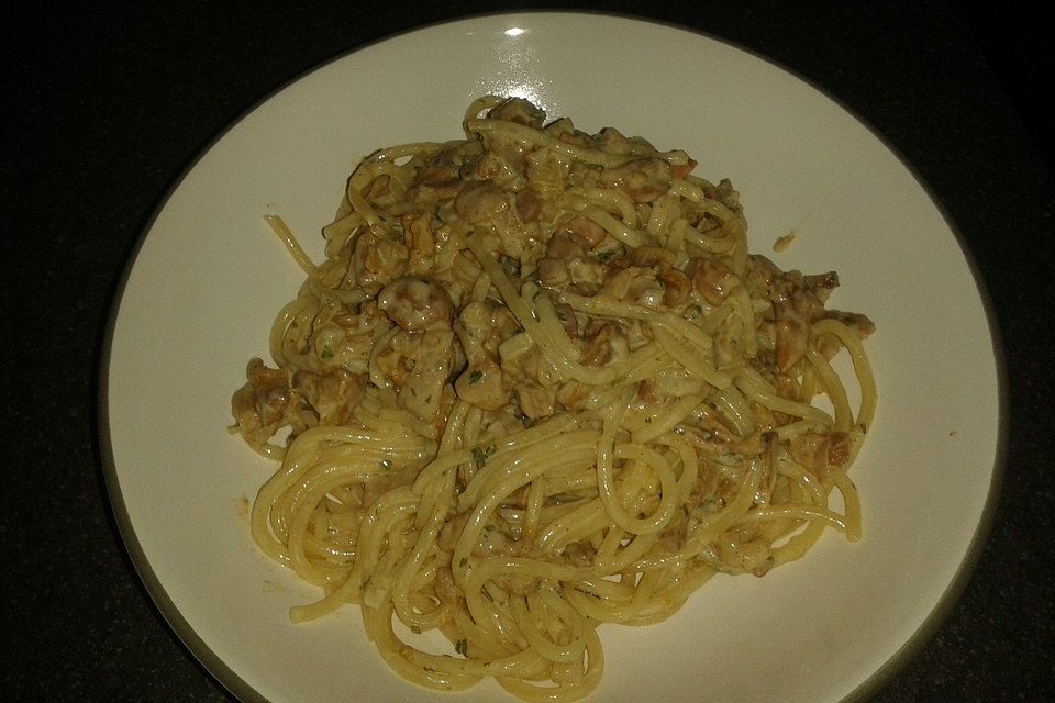 Spaghetti mit Pfifferlingen