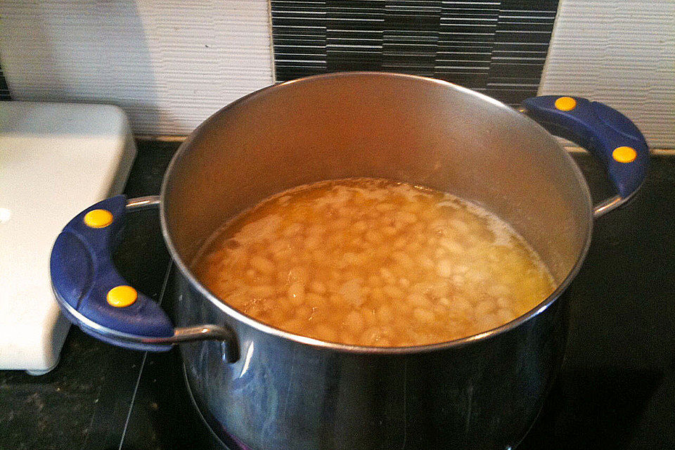 Pasul - Albanische Bohnensuppe