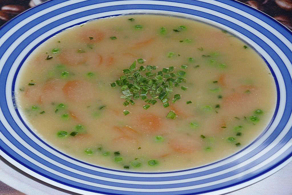 Gebrannte Grießsuppe