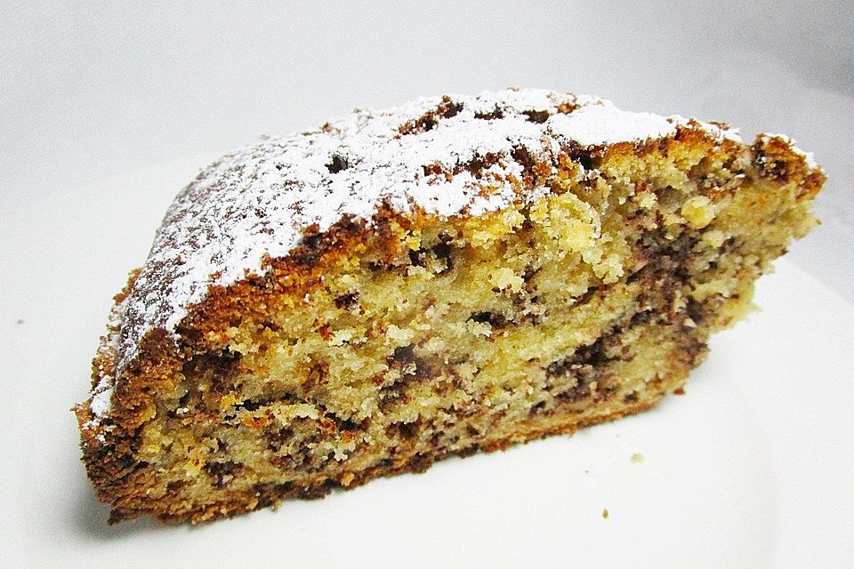 Eierlikörkuchen mit Raspelschokolade