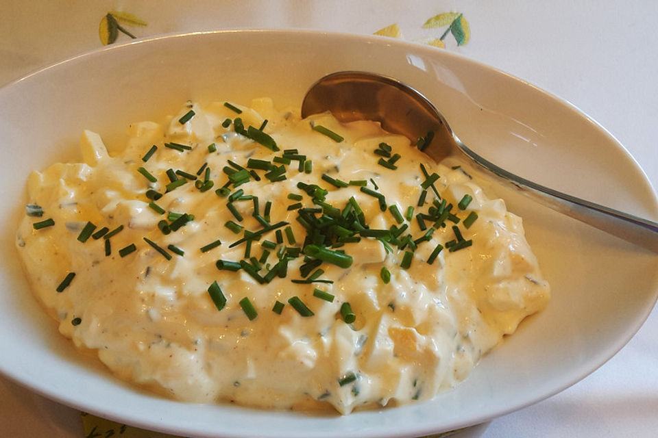 Eiersalat mit Schnittlauch