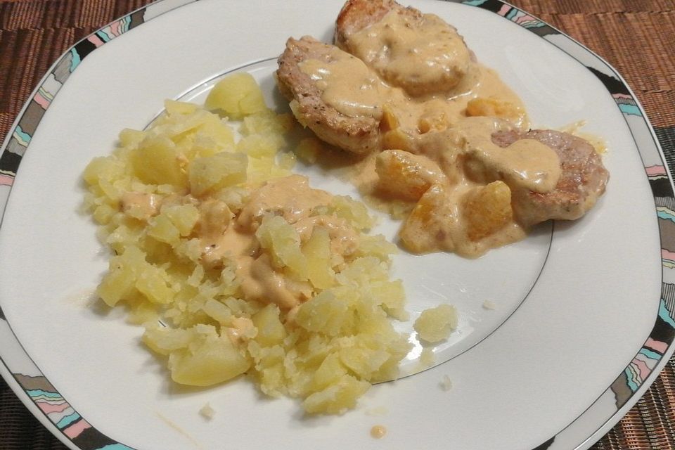 Schweinemedaillons mit Orangensauce