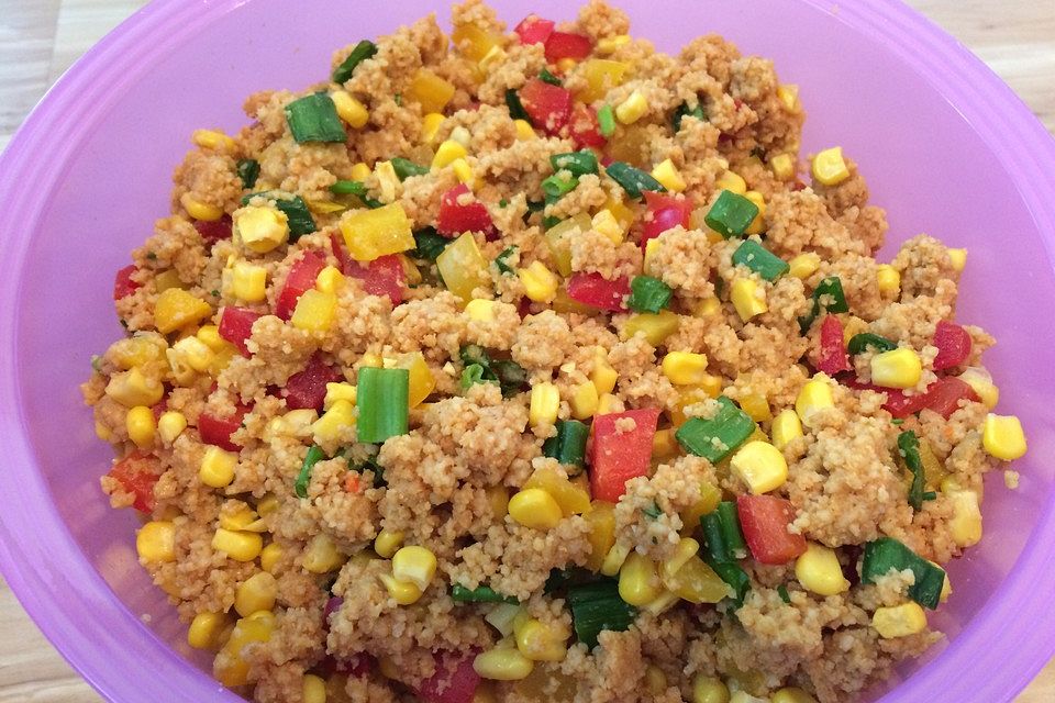 Couscous-Salat, lecker würzig