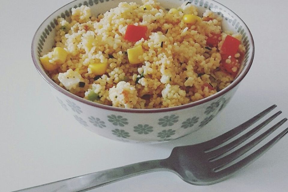 Couscous-Salat, lecker würzig