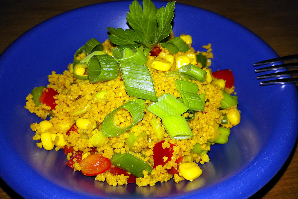 Couscous-Salat, lecker würzig