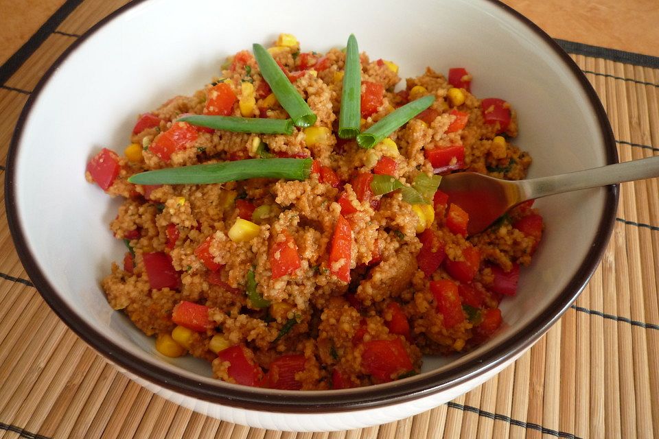 Couscous-Salat, lecker würzig