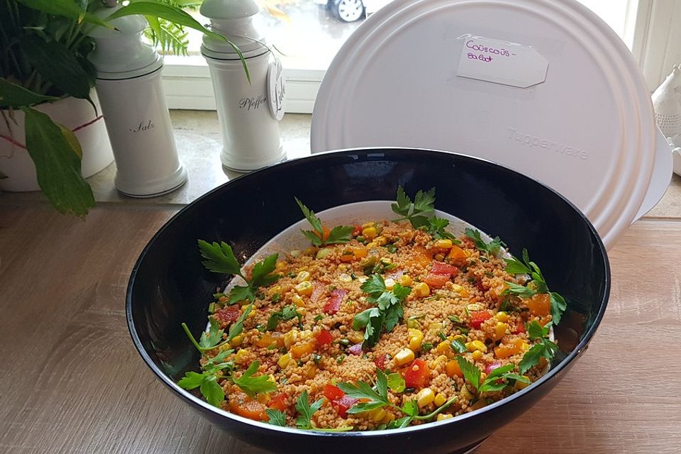 Couscous-Salat, lecker würzig