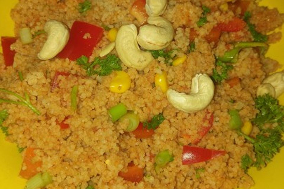 Couscous-Salat, lecker würzig