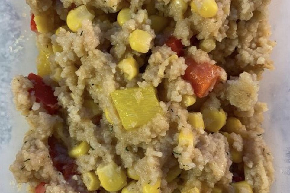 Couscous-Salat, lecker würzig