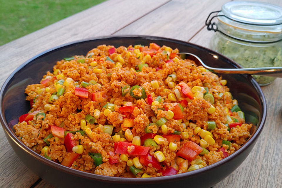 Couscous-Salat, lecker würzig