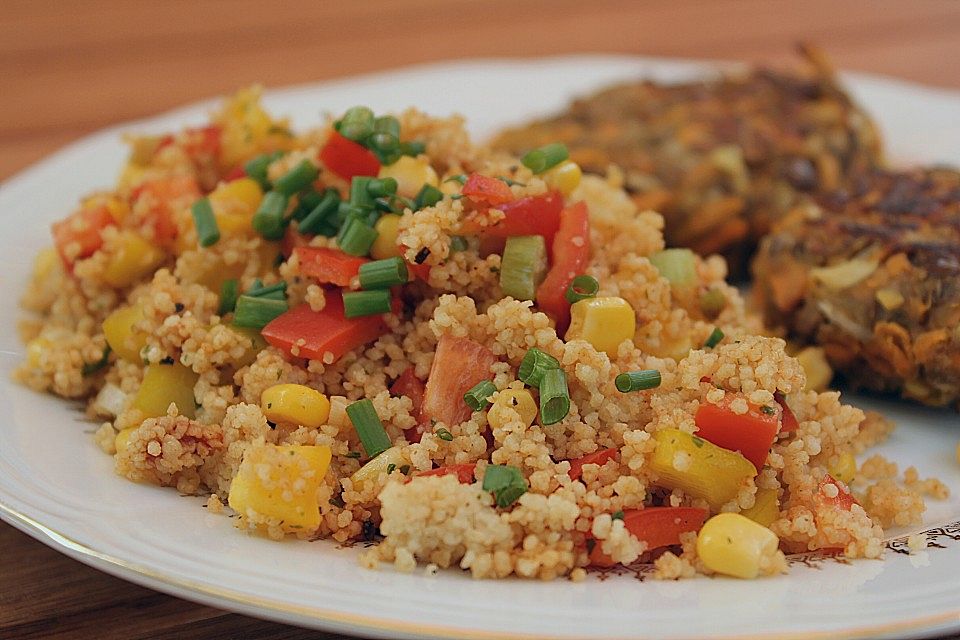 Couscous-Salat, lecker würzig