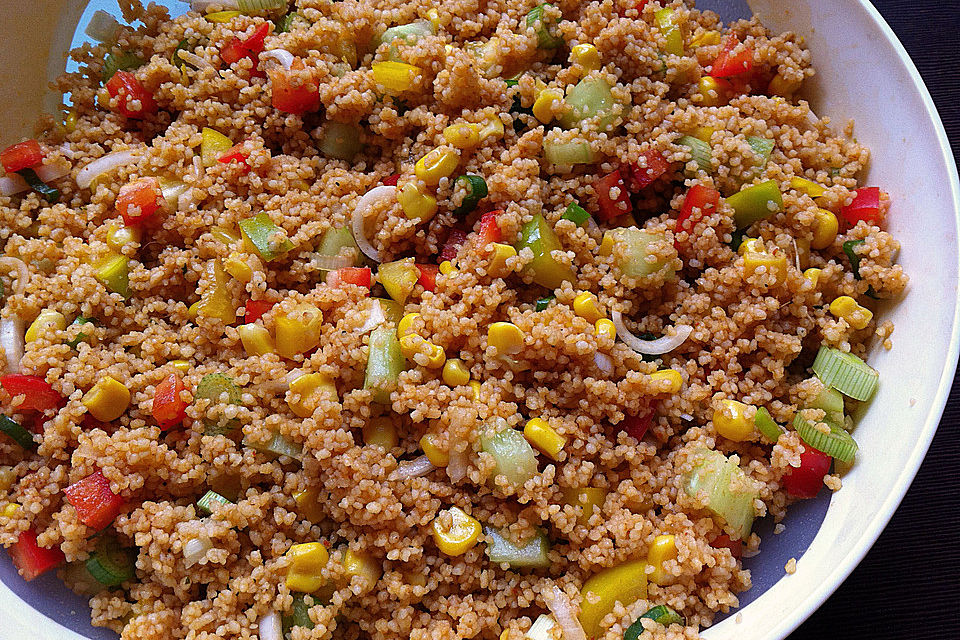 Couscous-Salat, lecker würzig