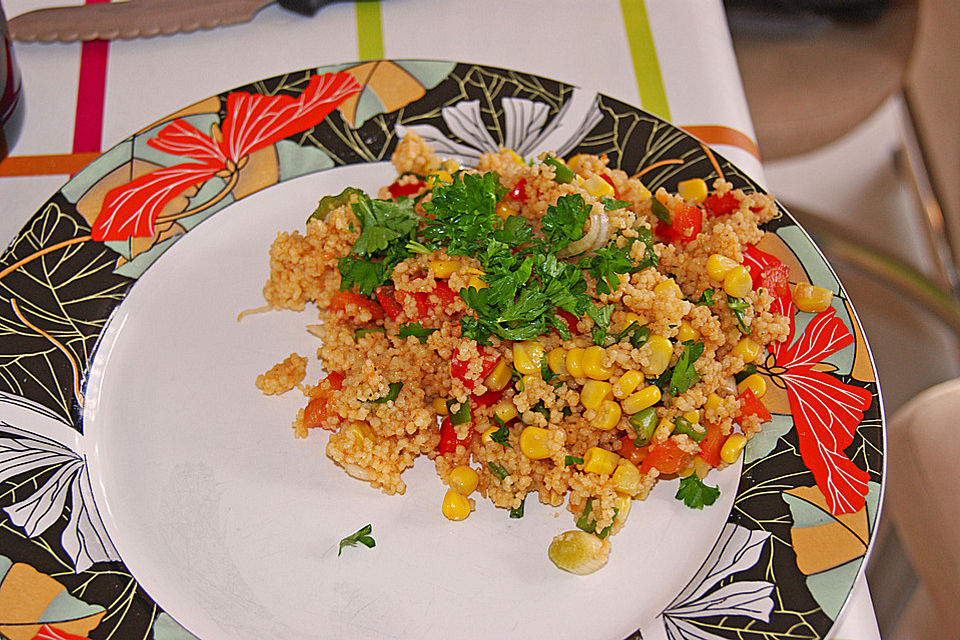 Couscous-Salat, lecker würzig