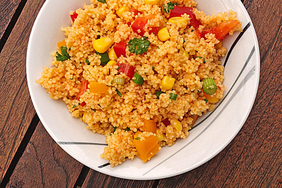 Couscous-Salat, lecker würzig