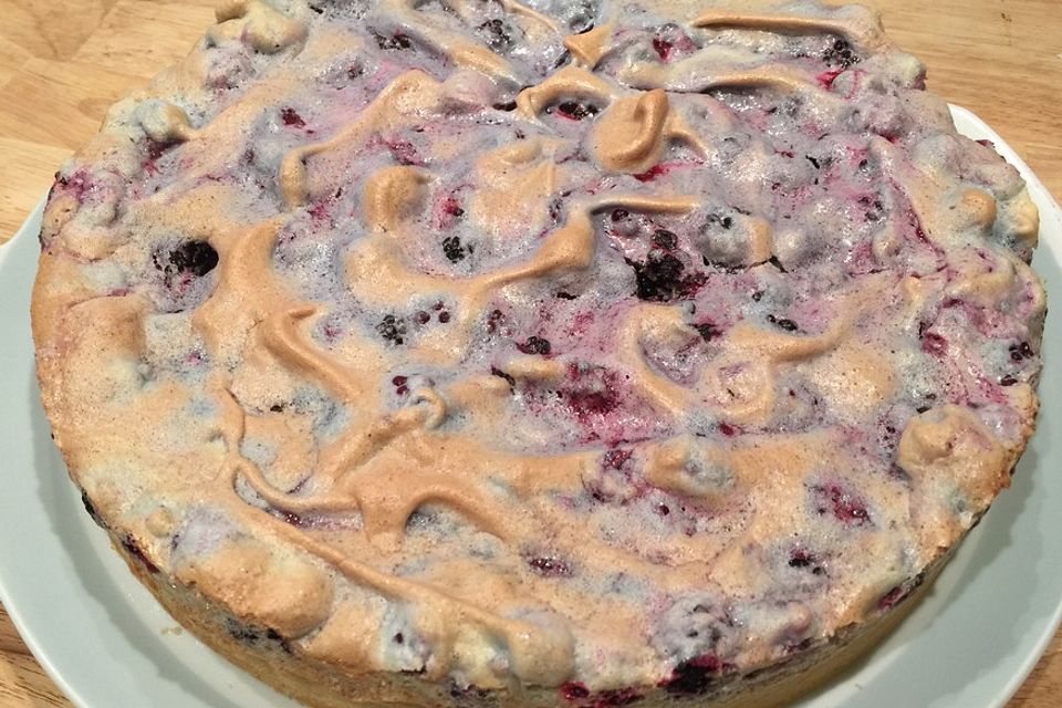 Brombeer - Baiser - Kuchen