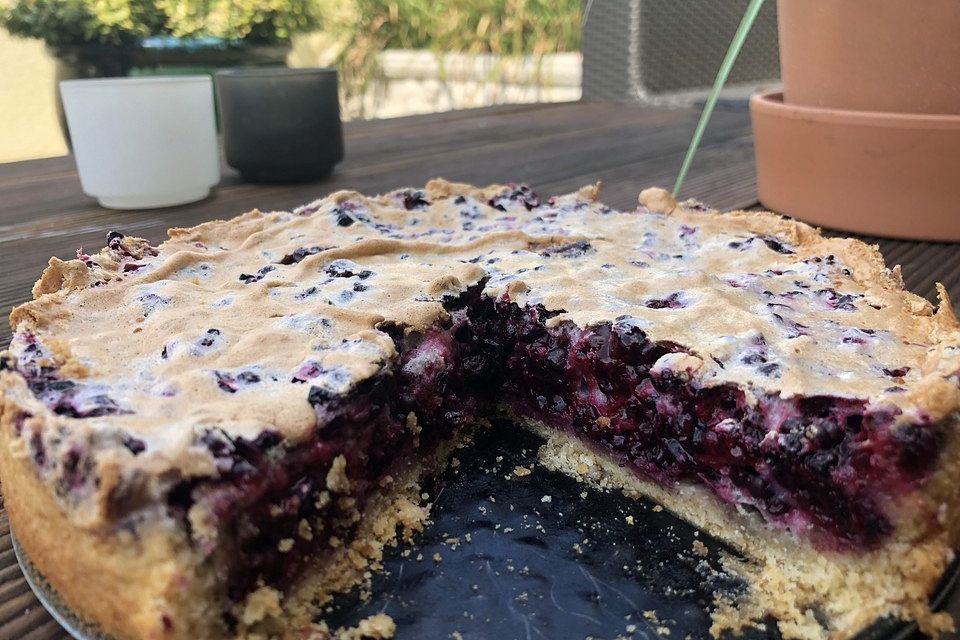 Brombeer - Baiser - Kuchen