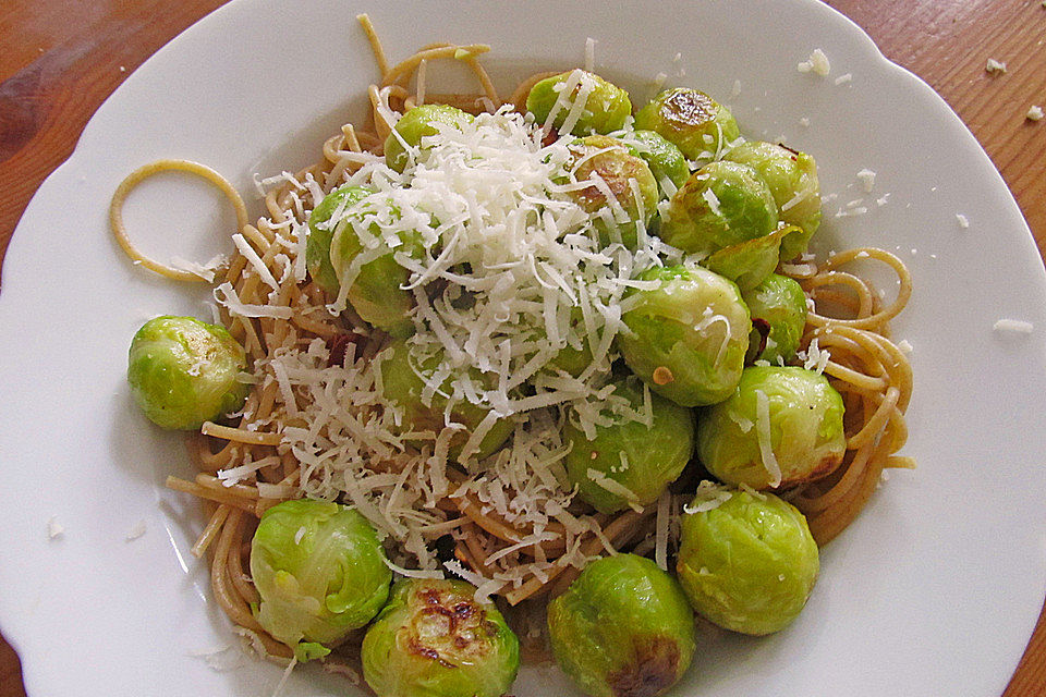 Chili-Rosenkohl mit Knoblauch