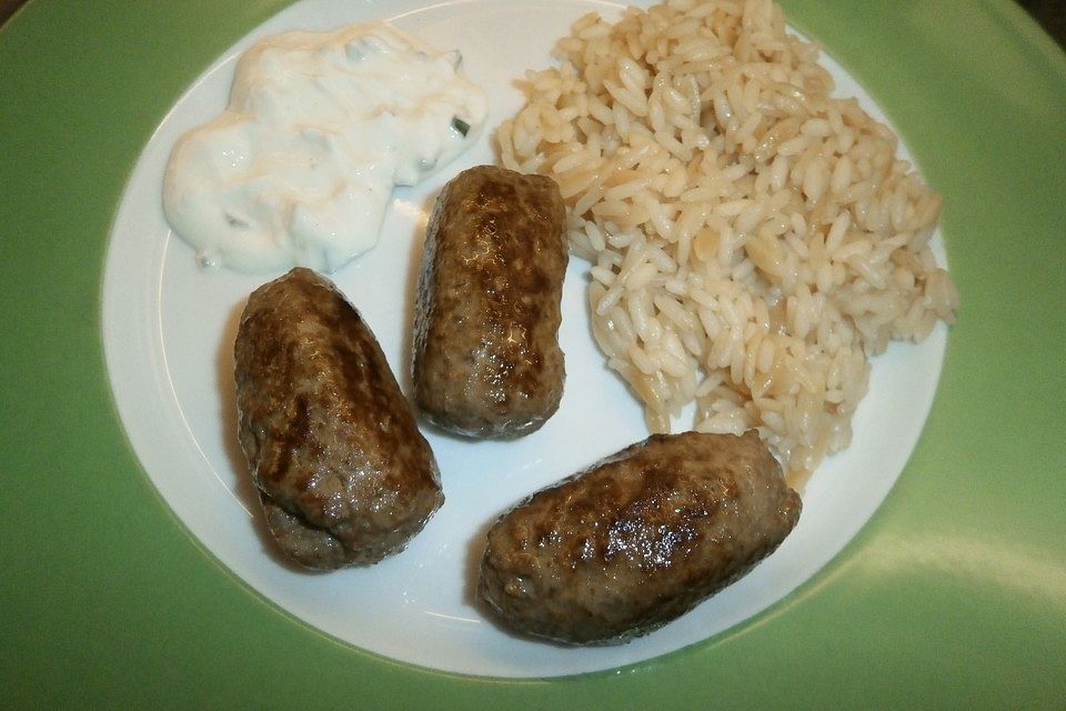 Serbische Cevapcici