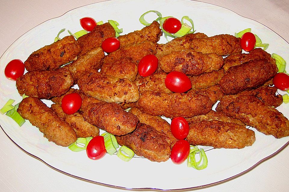 Serbische Cevapcici