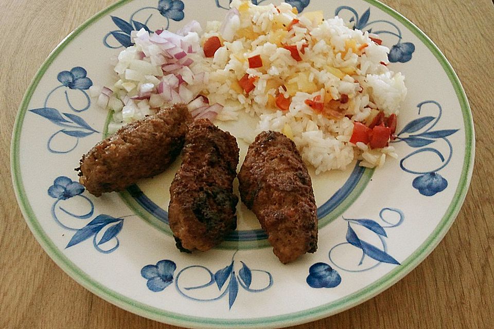 Serbische Cevapcici