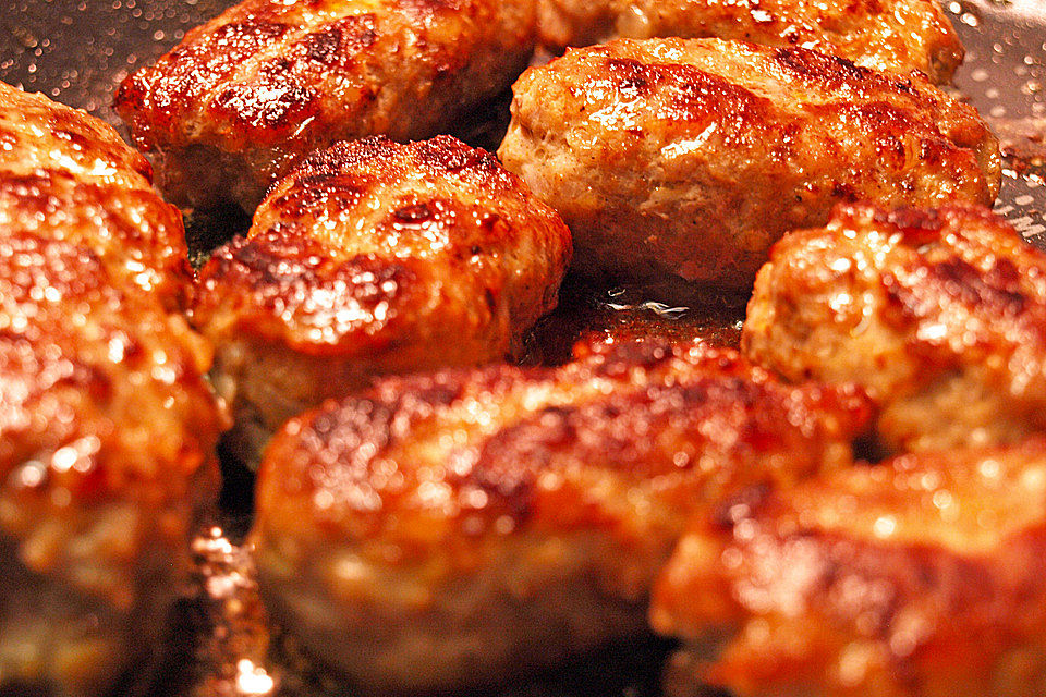 Serbische Cevapcici