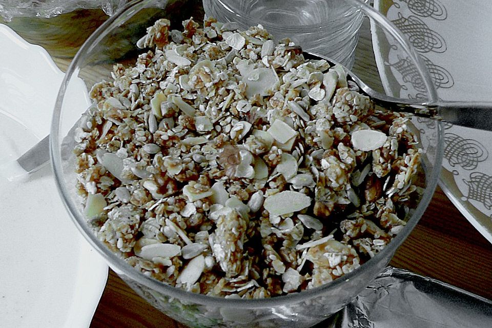 Granola Müsli selbstgebacken