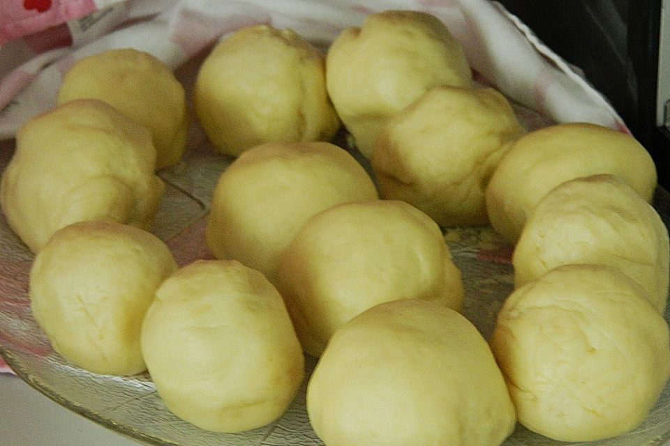 Zwetschgenknödel