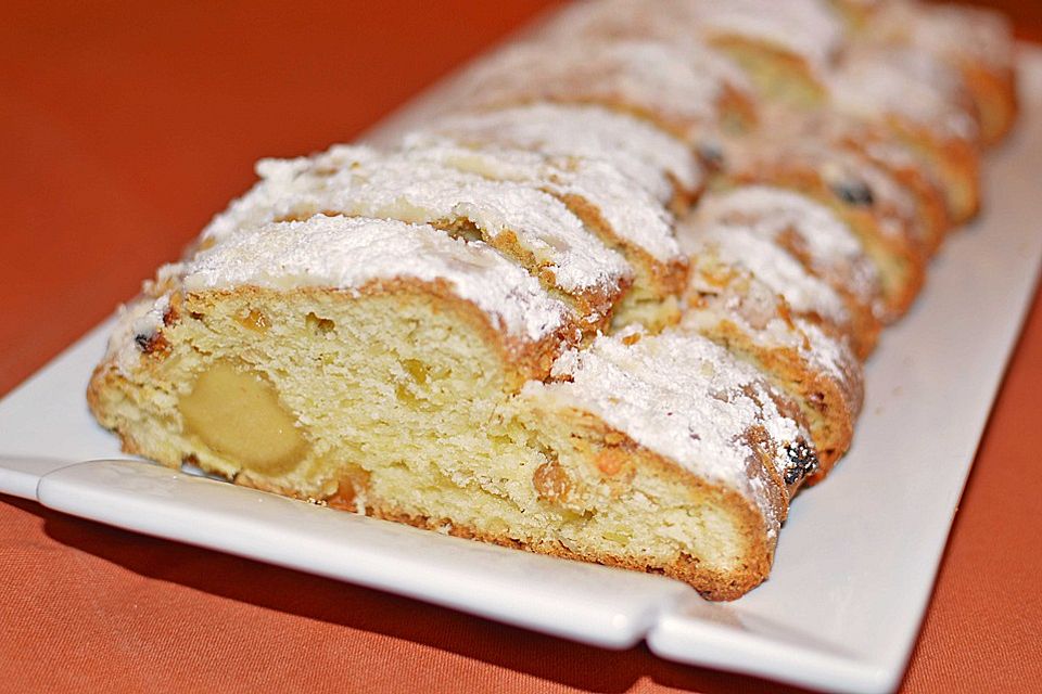 Marzipan - Topfen - Stollen