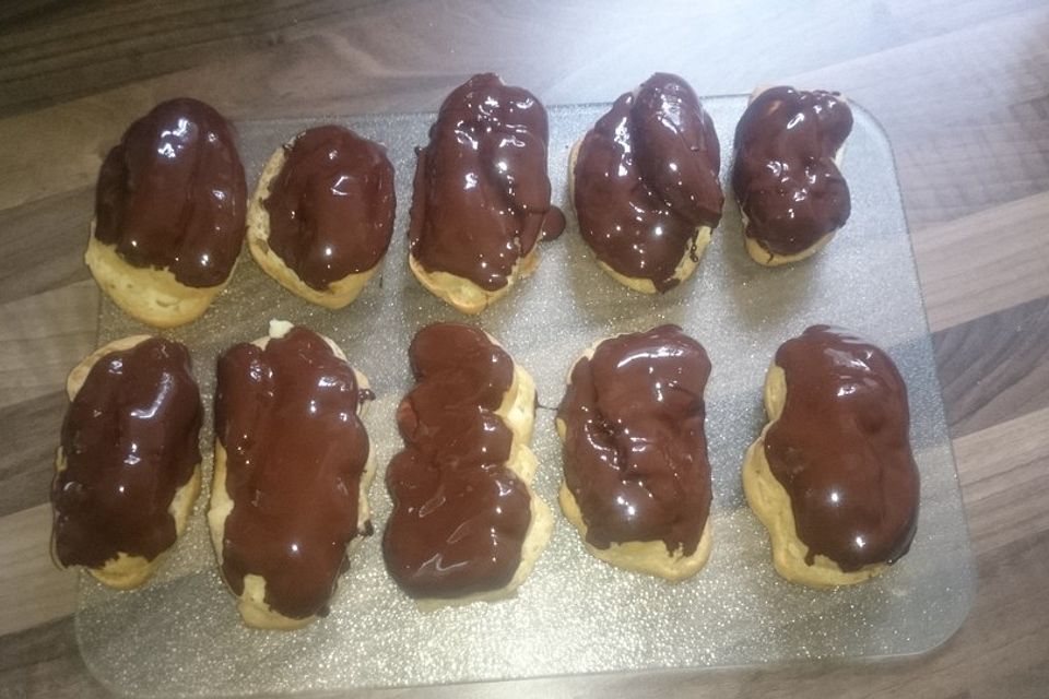 Omas Eclairs