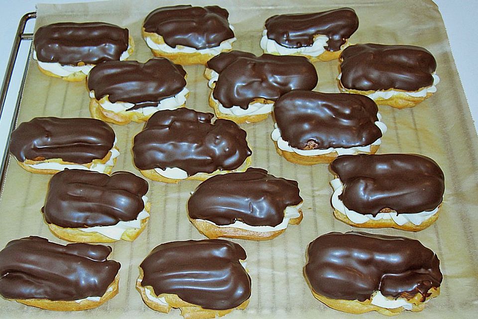 Omas Eclairs