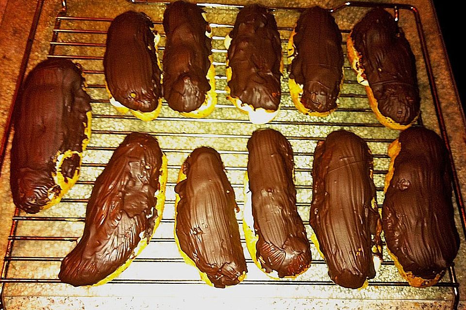 Omas Eclairs