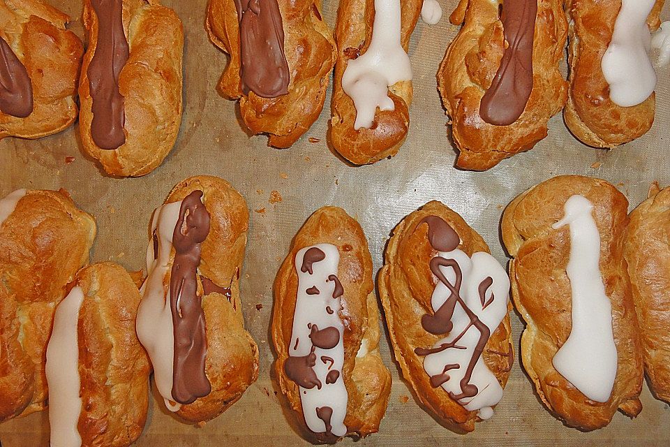 Omas Eclairs