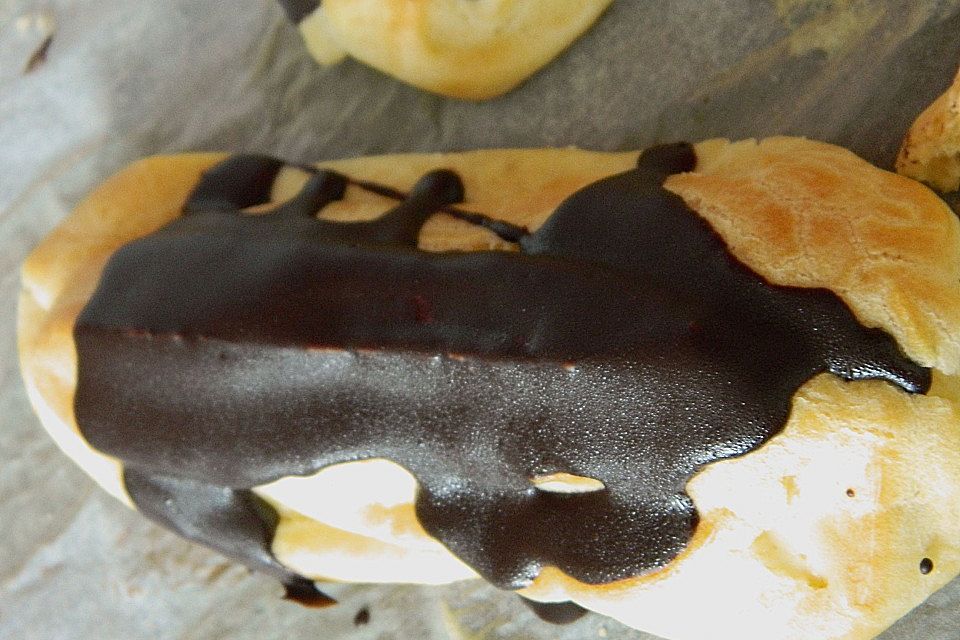 Omas Eclairs