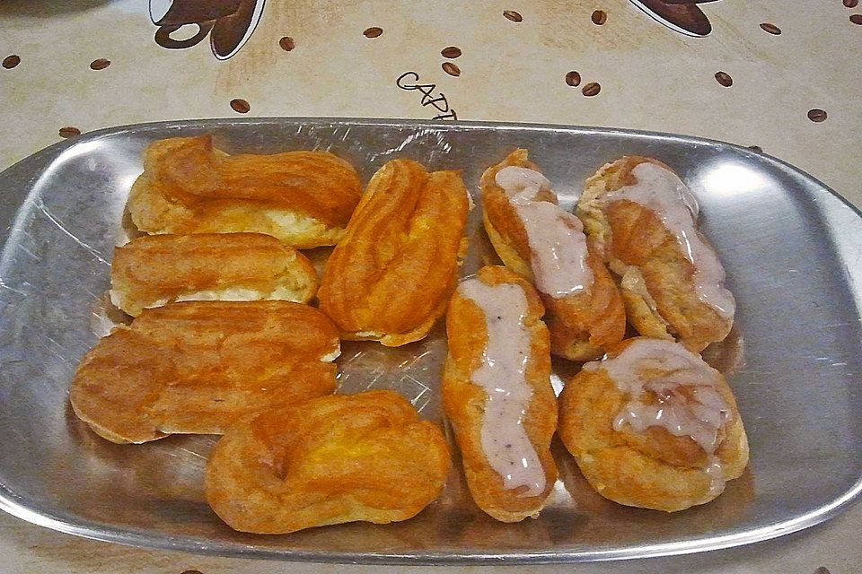 Omas Eclairs