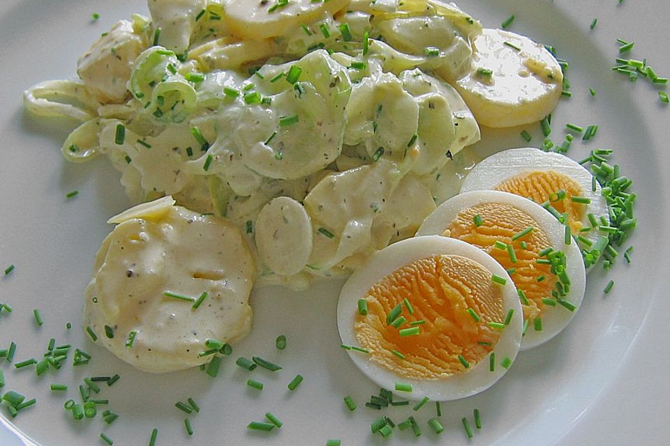 Kartoffelsalat mit Salatgurke