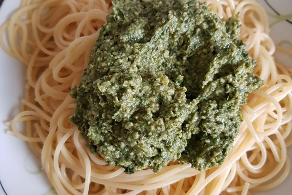 Avocado-Pesto