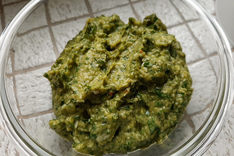 Avocado-Pesto