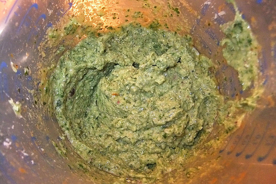 Avocado-Pesto