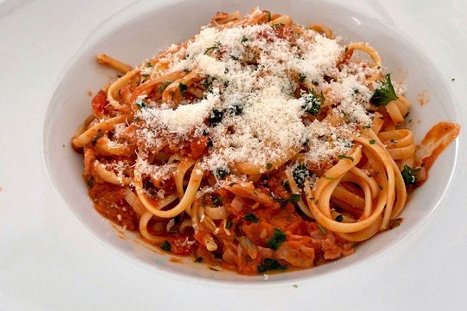 Bucatini Amatriciana