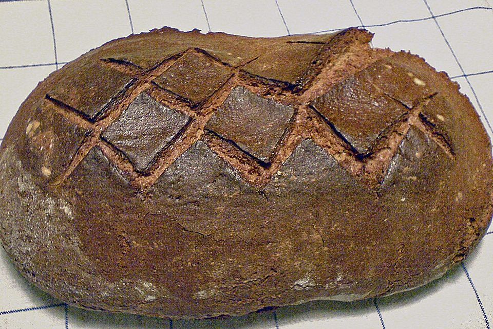 Roggenmischbrot aus Sauerteig