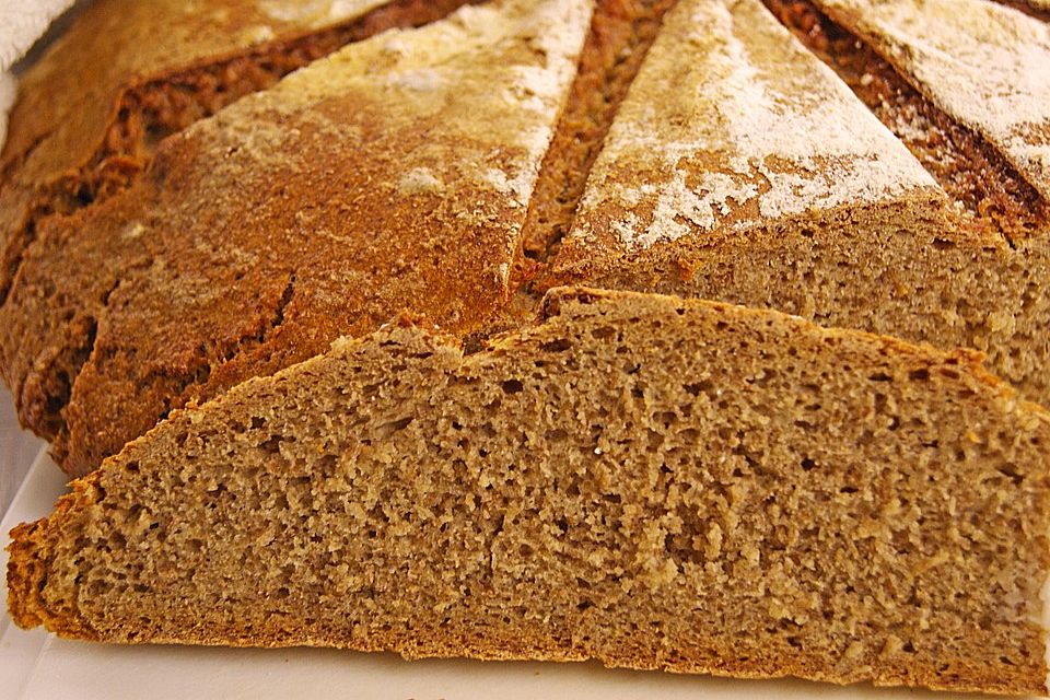 Roggenmischbrot aus Sauerteig