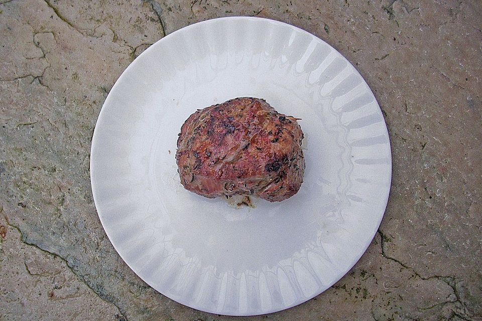 Lammsteaks mit Schafskäsefüllung