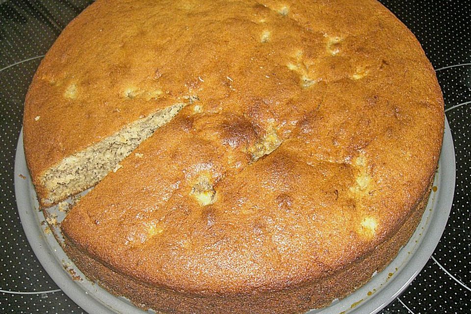 Grießkuchen mit Früchten