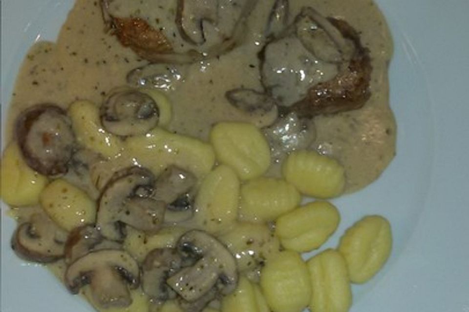 Dänischer Filetbraten mit Senfsauce