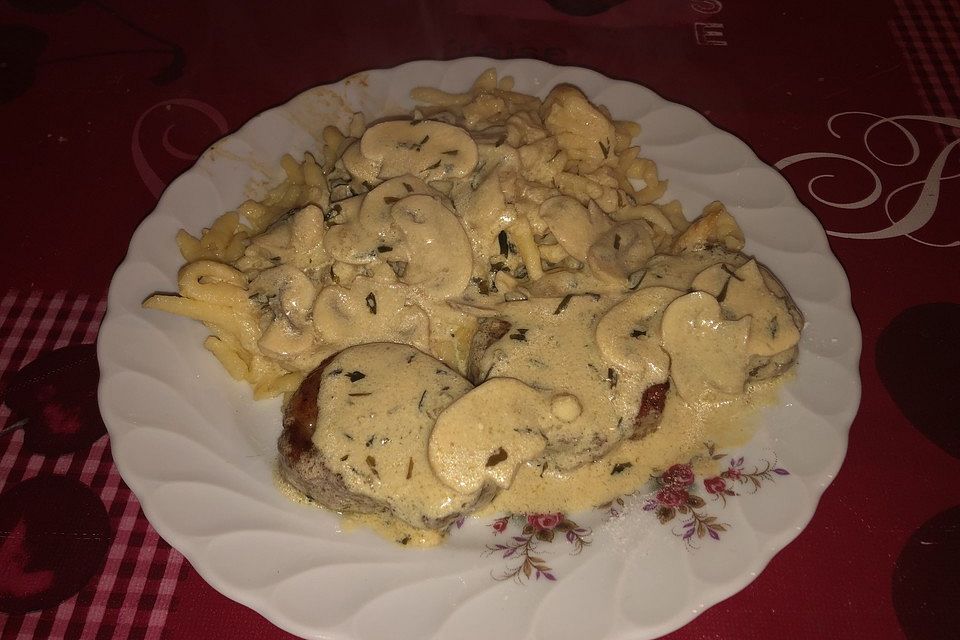 Dänischer Filetbraten mit Senfsauce