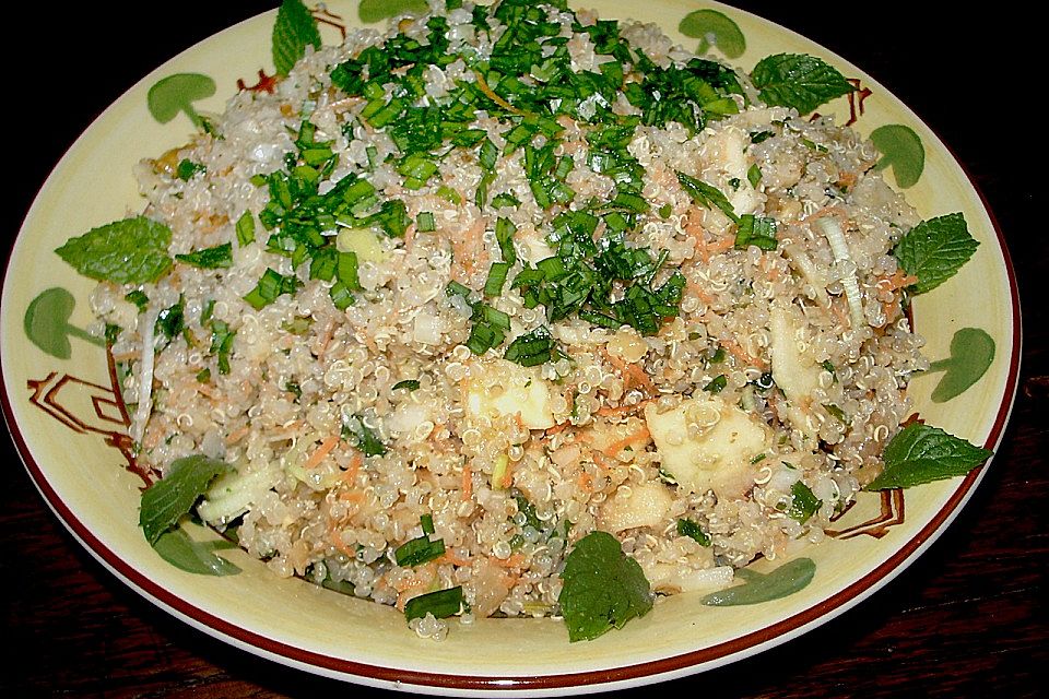 Fruchtiger Quinoa - Salat