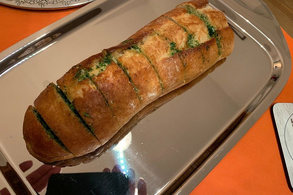 Kräuterbaguette - schnell gemacht