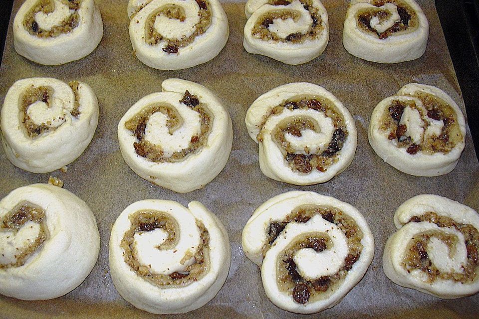 Apfel - Rosinenschnecken